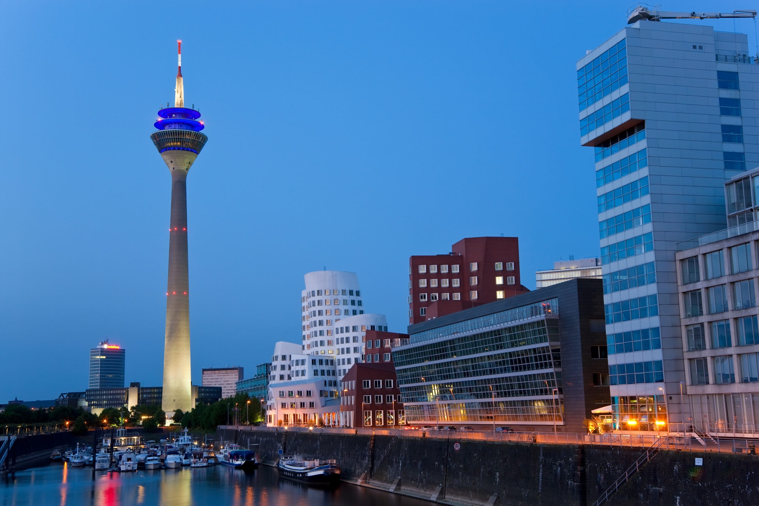 NEUZEITWERBER Webdesign Agentur Düsseldorf – Professionelle Webentwicklung für die Rheinmetropole