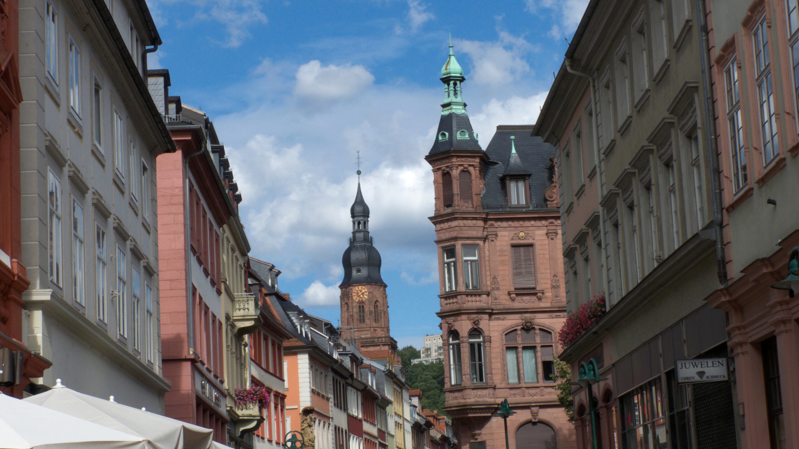 NEUZEITWERBER Webdesign Agentur Wiesbaden – Digitale Lösungen für die Region