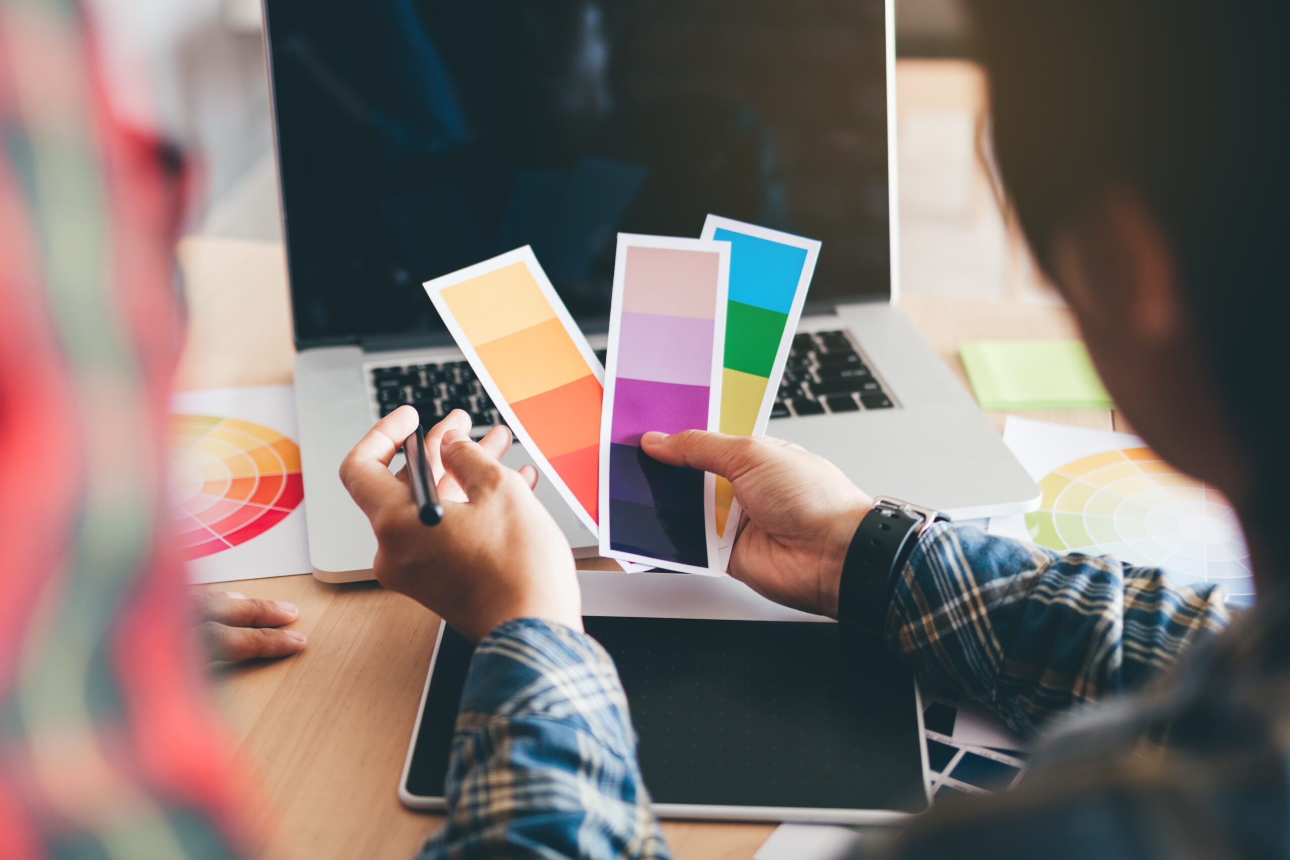 NEUZEITWERBER Shopify Agentur – Professionelle Shopify Shops